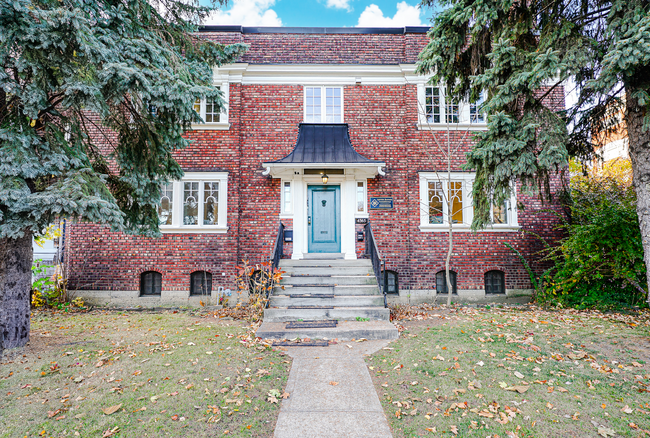 4565 Sherbrooke O