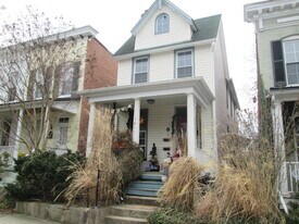 1011 Union Ave, Unit 2