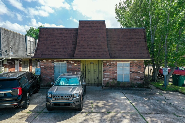 property at 3012 12th St
