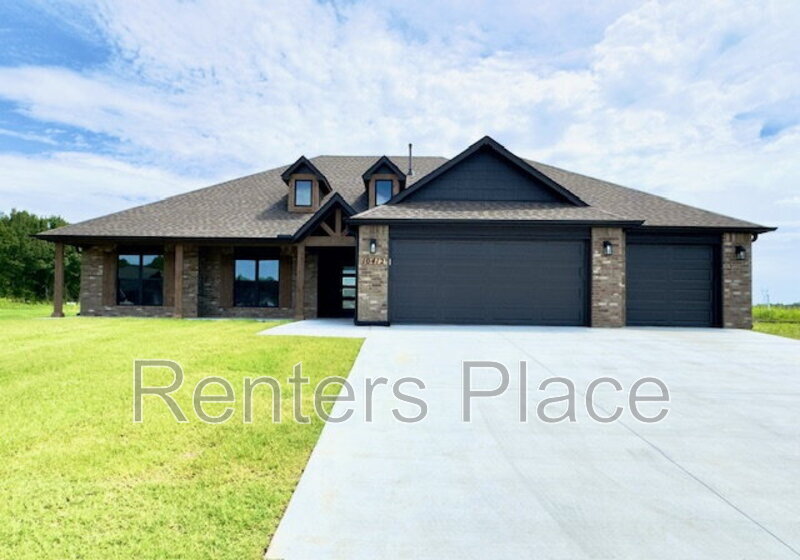 10412 E 132nd St S in Bixby, OK - Building Photo