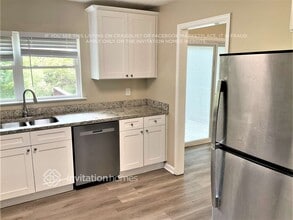 3141 Flat Shoals Rd in Decatur, GA - Building Photo - Building Photo