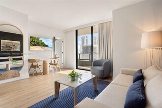 601 NE 1st Ave, Unit 2012 in Miami, FL - Building Photo - Building Photo