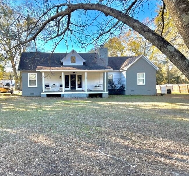 property at 18601 Co Rd 55