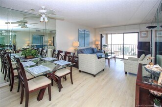 4440 NE Sandpebble Trce in Stuart, FL - Building Photo - Building Photo