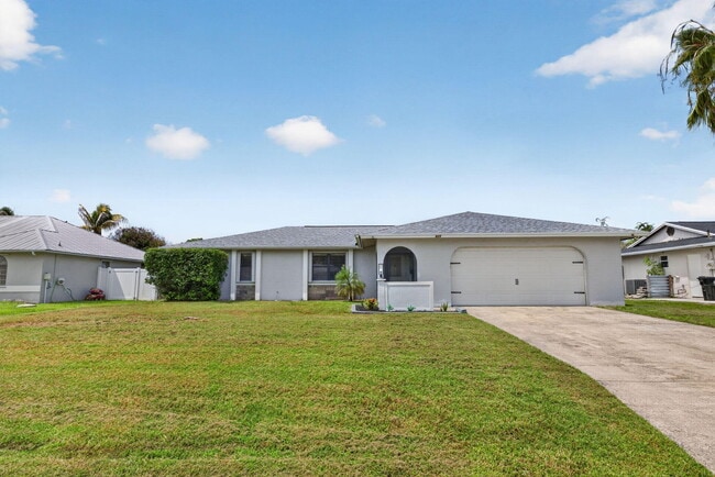 property at 825 SE Starflower Ave