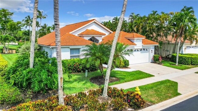 8452 Indian Wells Way in Naples, FL - Foto de edificio - Building Photo