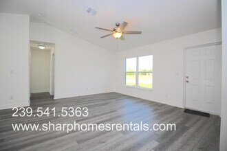 4142 NE 20th Pl in Cape Coral, FL - Building Photo - Building Photo