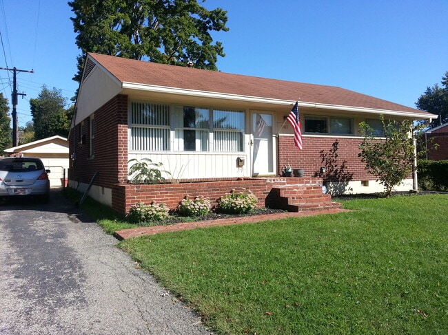 property at 3413 Calais Dr