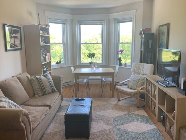 property at 85 Park Dr