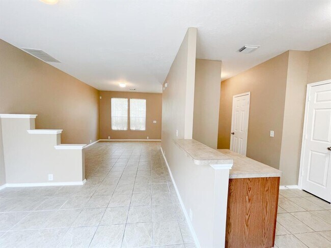 23742 Pebworth Pl in Spring, TX - Building Photo - Building Photo