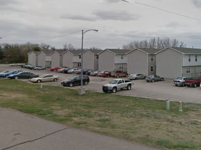 New University Apartments in Hays, KS - Building Photo