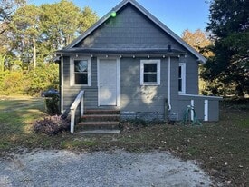 20200 Fairgrounds Rd in Onancock, VA - Building Photo