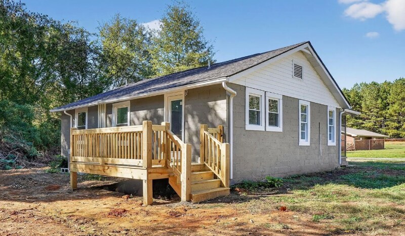 306 7th St E in Warrior, AL - Foto de edificio