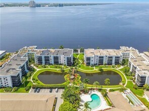 3490 N Key Dr, Unit 511C in North Fort Myers, FL - Building Photo - Building Photo