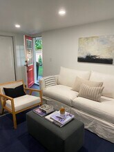 2216 E Roanoke St in Seattle, WA - Building Photo - Building Photo