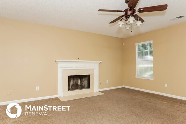 4530 Talon Way in Douglasville, GA - Building Photo - Building Photo