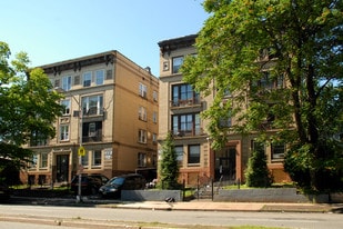 322-324 Park Ave Apartments