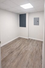 16 Miller Rd in Beverly, MA - Building Photo - Building Photo