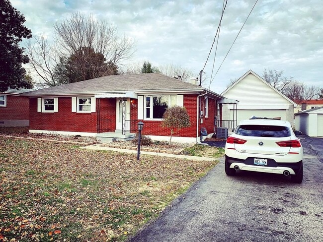 488 Overdale Dr in Louisville, KY - Building Photo - Building Photo