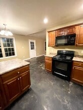 107 Christy Dr in Brookland, AR - Building Photo - Building Photo