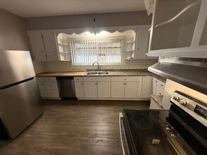 429 Maple Ave in Newark, OH - Building Photo - Building Photo