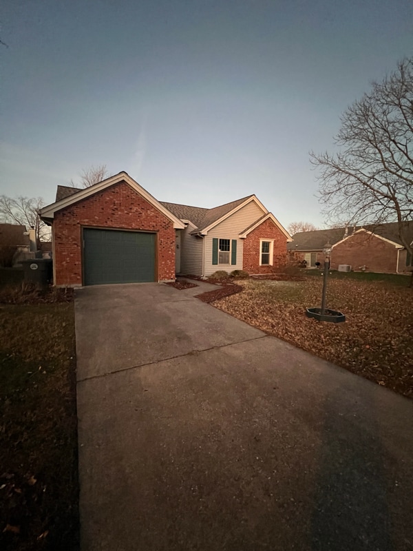 3906 Deer Trail in Evansville, IN - Building Photo - Building Photo