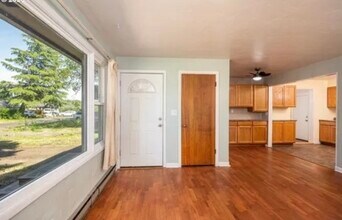3198 Pheasant Blvd in Springfield, OR - Building Photo - Building Photo