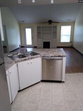 103 James R Sease Ct in Gilbert, SC - Building Photo - Building Photo