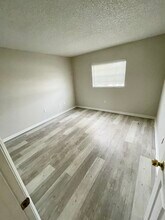 10540 77th Ter, Unit 208 in Seminole, FL - Building Photo - Building Photo