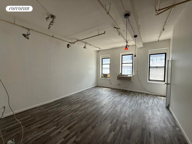 125 Green St in Brooklyn, NY - Building Photo - Building Photo