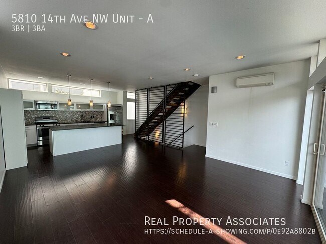 5810 14th Ave NW in Seattle, WA - Building Photo - Building Photo