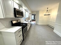 32 Bigelow St, Unit 4 in Boston, MA - Building Photo - Building Photo