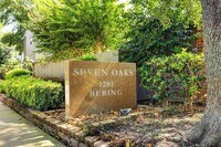 1201 Bering Dr photo'