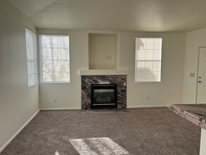 7705 Himalayas Ave, Unit 203 in Las Vegas, NV - Building Photo - Building Photo