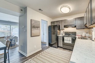 The Oasis in Indianapolis, IN - Building Photo