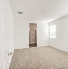 1749 W Stealth Ave in Apache Junction, AZ - Building Photo - Building Photo