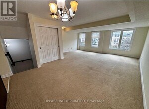 289 Titanium Private in Ottawa, ON - Building Photo - Building Photo