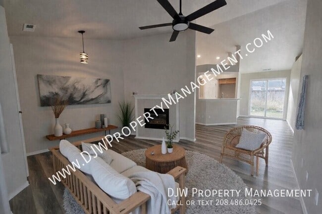 13305 W Foxfire Ct in Boise, ID - Building Photo - Building Photo