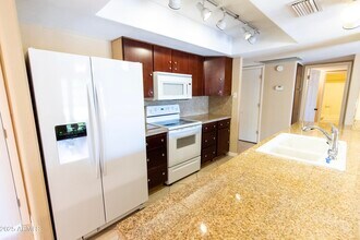 1049 E Carter Dr in Tempe, AZ - Building Photo - Building Photo