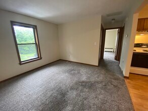 336 Main St in Cromwell, CT - Building Photo - Building Photo