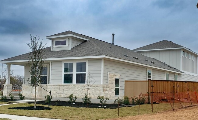 2402 Amara Levi Ln in Round Rock, TX - Building Photo - Building Photo