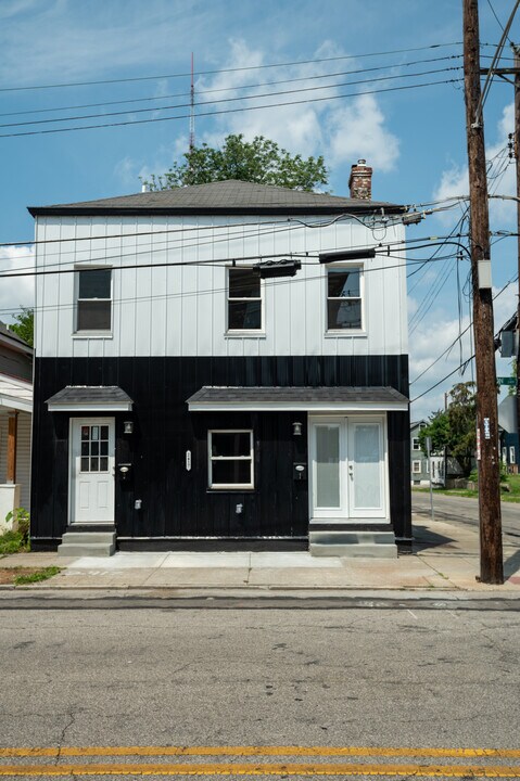 2417 Kenton St, Unit 2417 - First Floor #1 in Cincinnati, OH - Foto de edificio