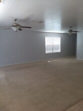 6523 Candlearch Cir in San Antonio, TX - Building Photo - Building Photo