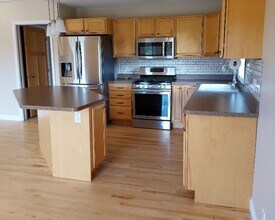 653 Badlands Rd in Hudson, WI - Building Photo - Building Photo