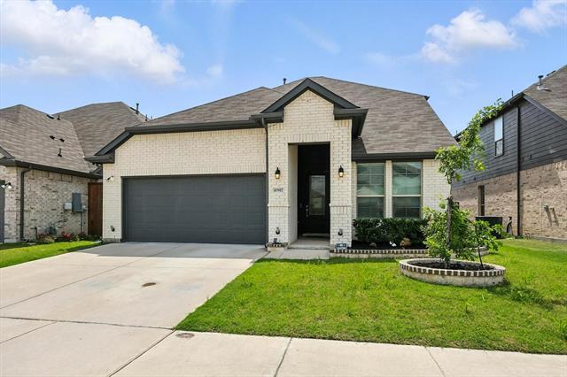 10917 Phelps Wy in Fort Worth, TX - Building Photo - Building Photo
