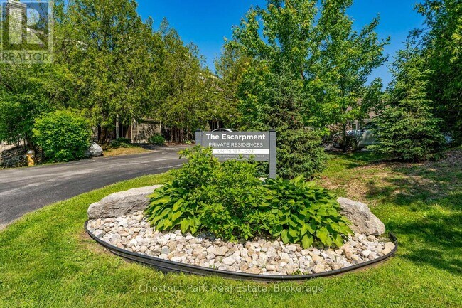 197 Escarpment Crescent in Collingwood, ON - Building Photo - Building Photo