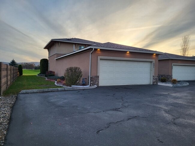 property at 491 Columbia Point Dr