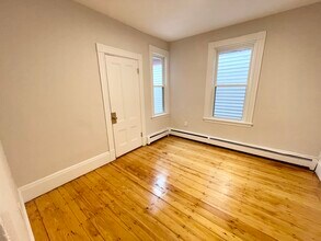 1578 Tremont St, Unit 3T in Boston, MA - Building Photo - Building Photo
