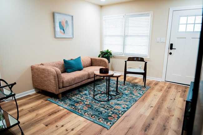 3232 Logan Pl, Unit 3232 Logan Place in Hapeville, GA - Building Photo - Building Photo