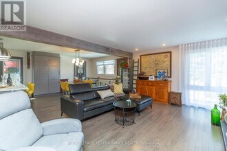 2018 Quincy Ave in Ottawa, ON - Building Photo - Building Photo